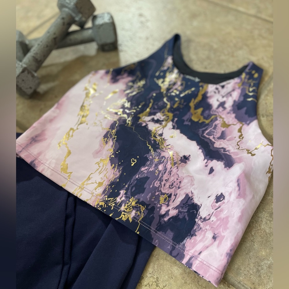 Old Navy active crop top. Size 14–16 (youth). Beautiful navy/purple/gold.